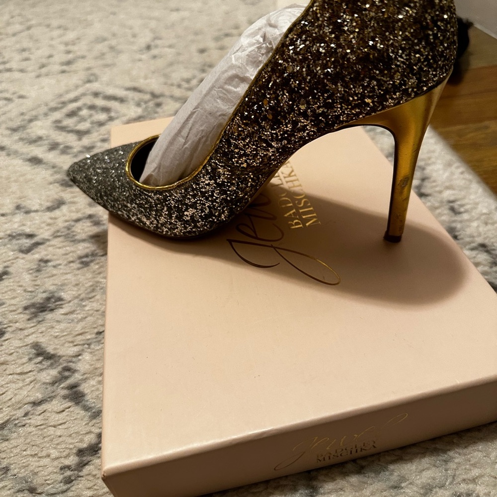 Badgley Mischcka embellished pumps - Picture 7 of 8